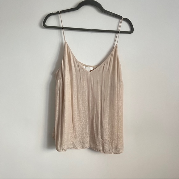 H&M Tops - H&M V Neck Animal Print Spaghetti Strap Cream Top Size 12 New With Tags